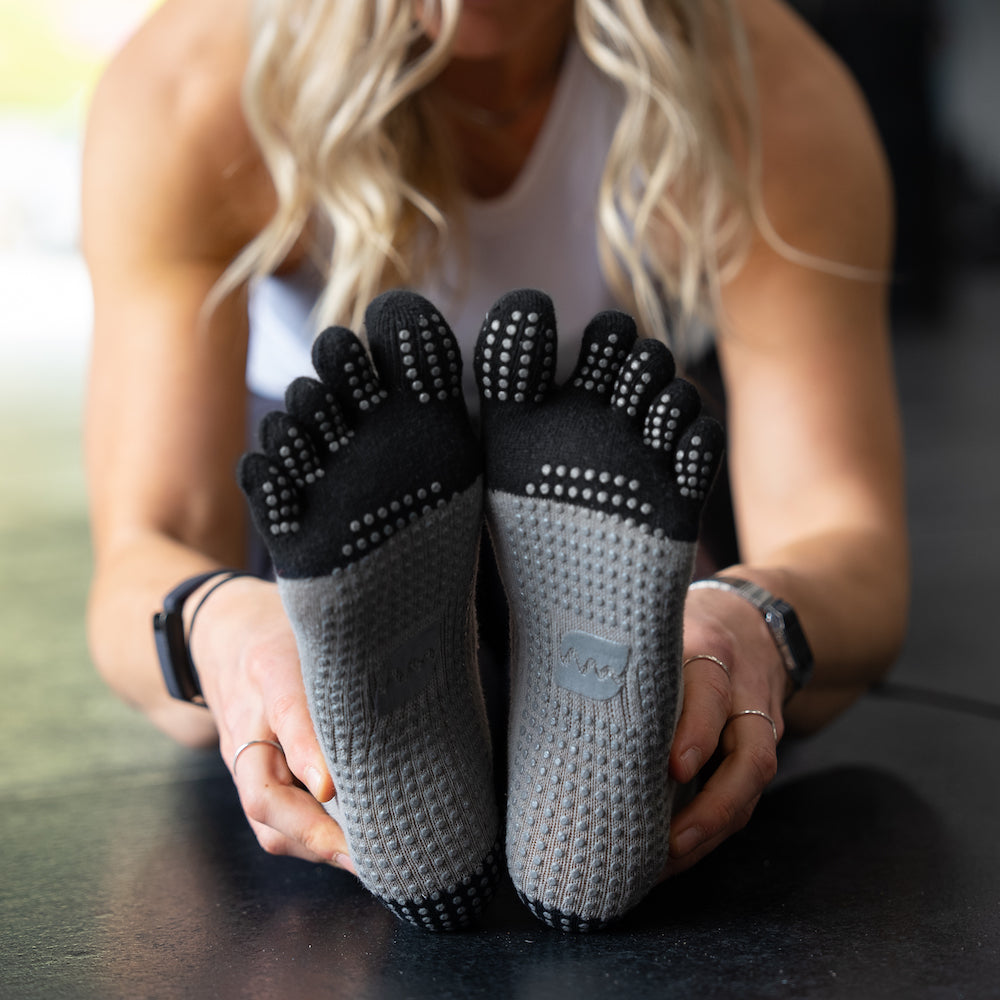 Grip All Day Stride Toe Socks - Unisex